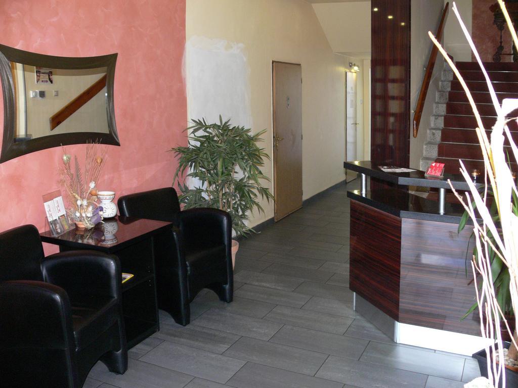 Hotel Na Baste Jablonec nad Nisou Exterior photo